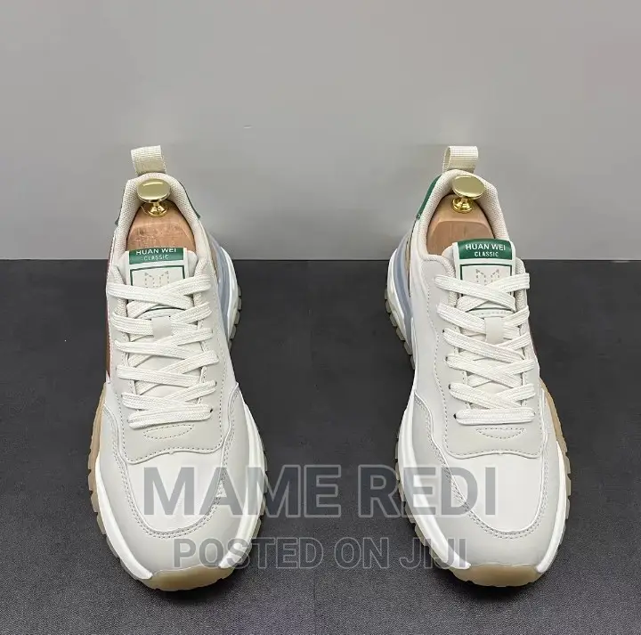 High Quality Casual Shoes