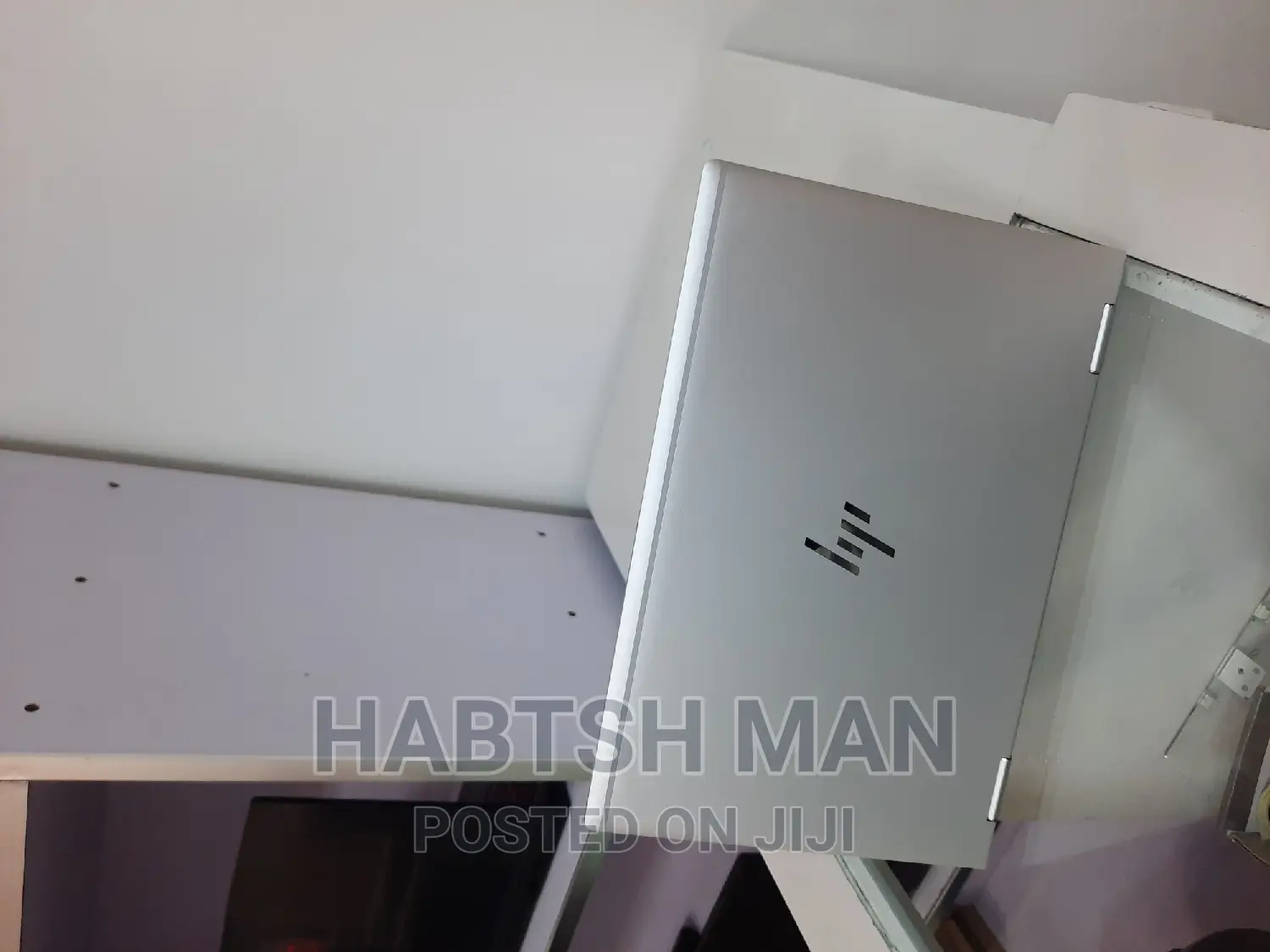 New Laptop HP EliteBook X GB Intel Core I7 SSD 512GB