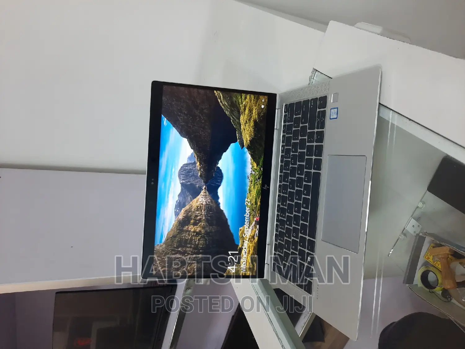 New Laptop HP EliteBook X GB Intel Core I7 SSD 512GB