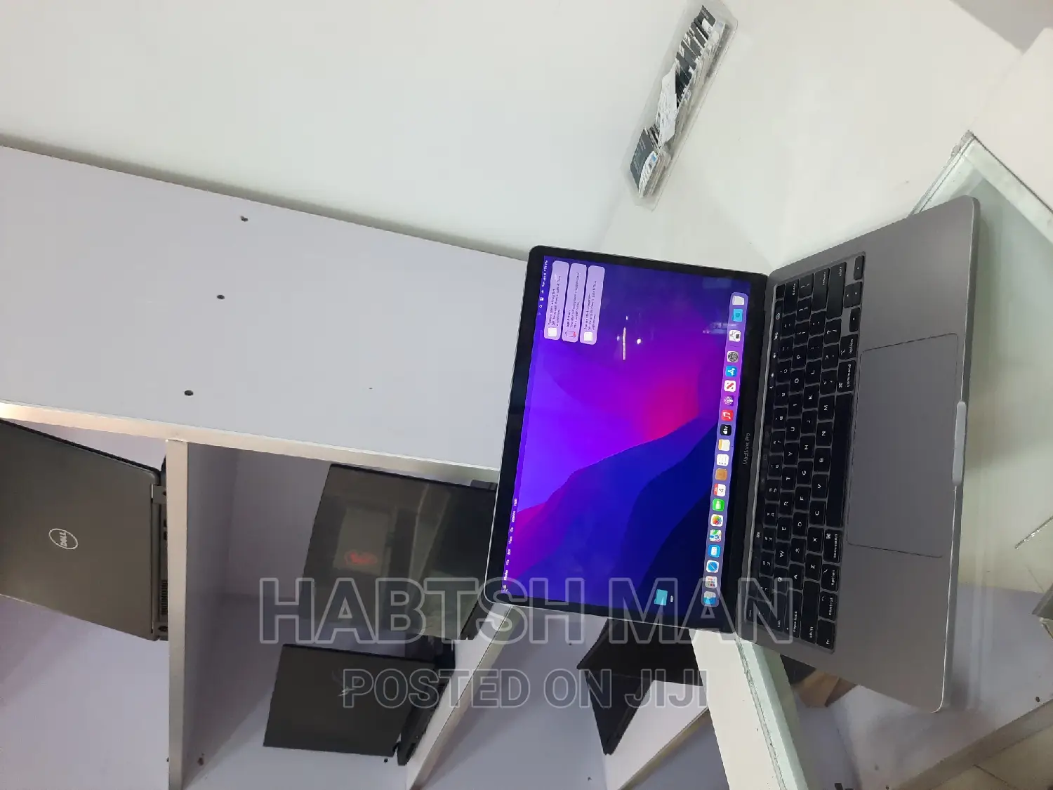 New Laptop Apple MacBook 2020 16GB Intel Core I5 SSD 1T