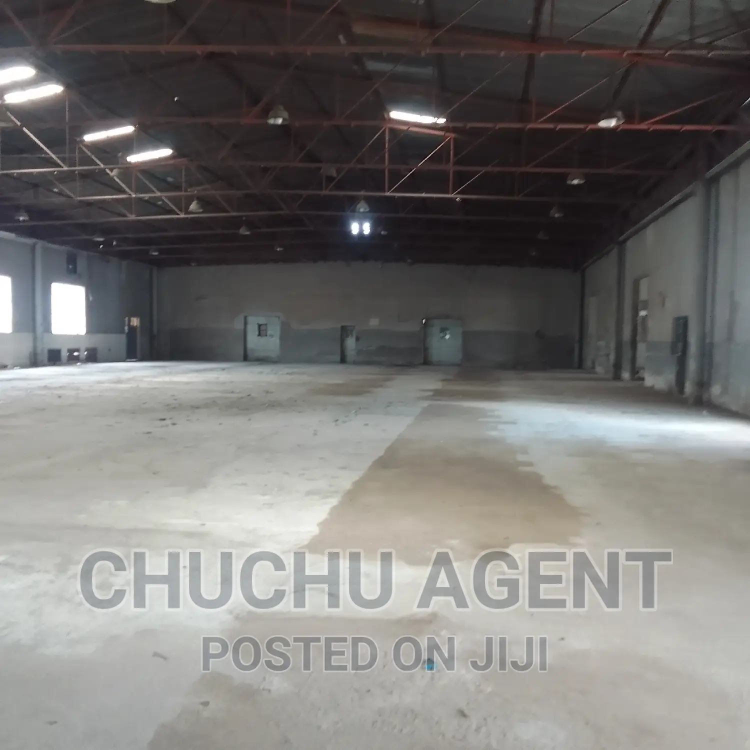 Big Warehouse Rent 4,000 M2