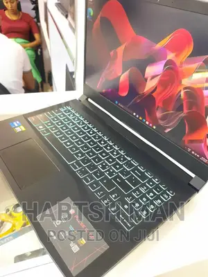 New Laptop MSI Pulse GL66 16GB Intel Core I7 SSD 1T