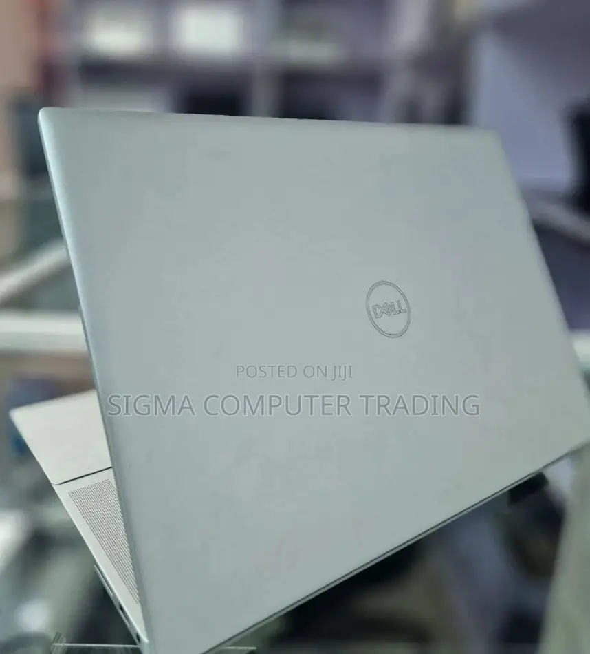 New Laptop Dell Inspiron 15 16GB Intel Core I7 SSD 512GB