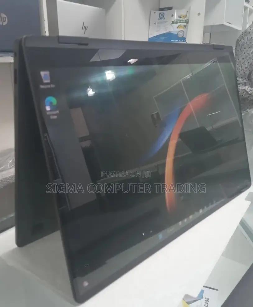 New Laptop Samsung NP-X360 16GB Intel Core I7 SSD 1T