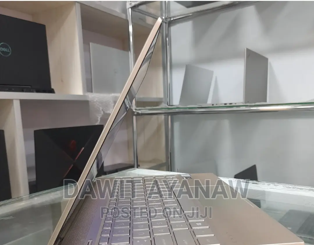 New Laptop HP Envy 14 8GB Intel Core I5 SSD 512GB