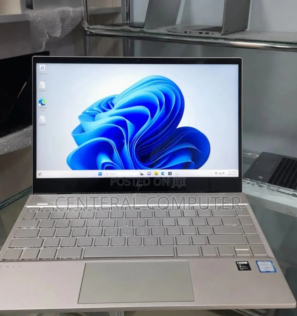 New Laptop HP EliteBook 840 8GB Intel Core I7 SSD 512GB