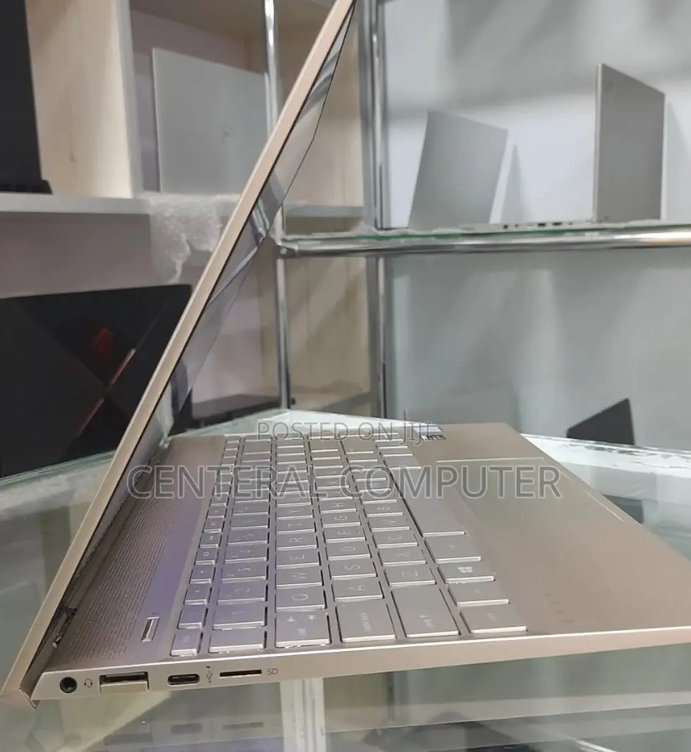 New Laptop HP EliteBook 840 8GB Intel Core I7 SSD 512GB