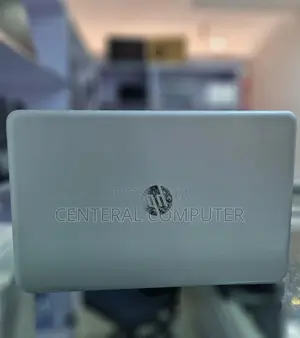 New Laptop HP Pavilion 13 8GB Intel Core I5 HDD 1T