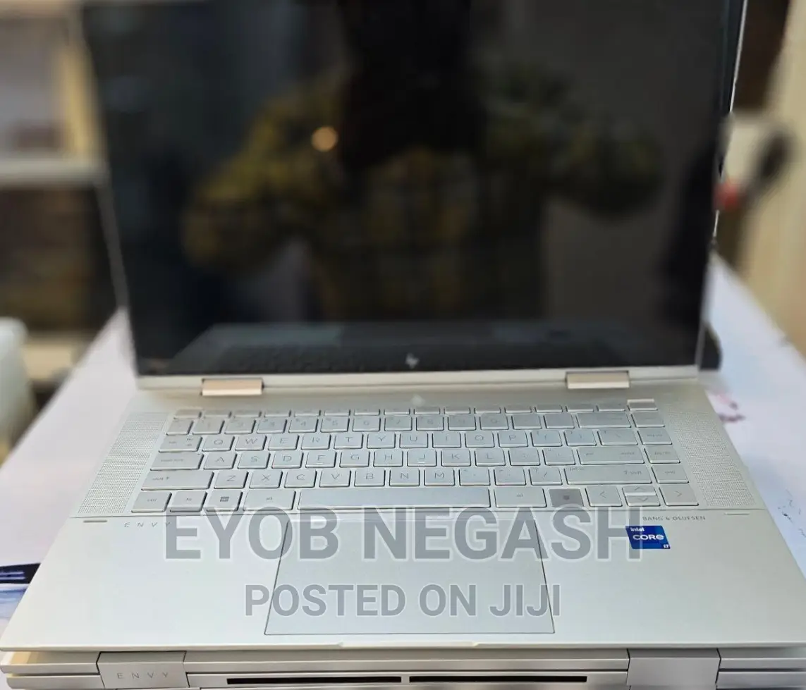 New Laptop HP Envy X360 16GB Intel Core I7 SSD 1T