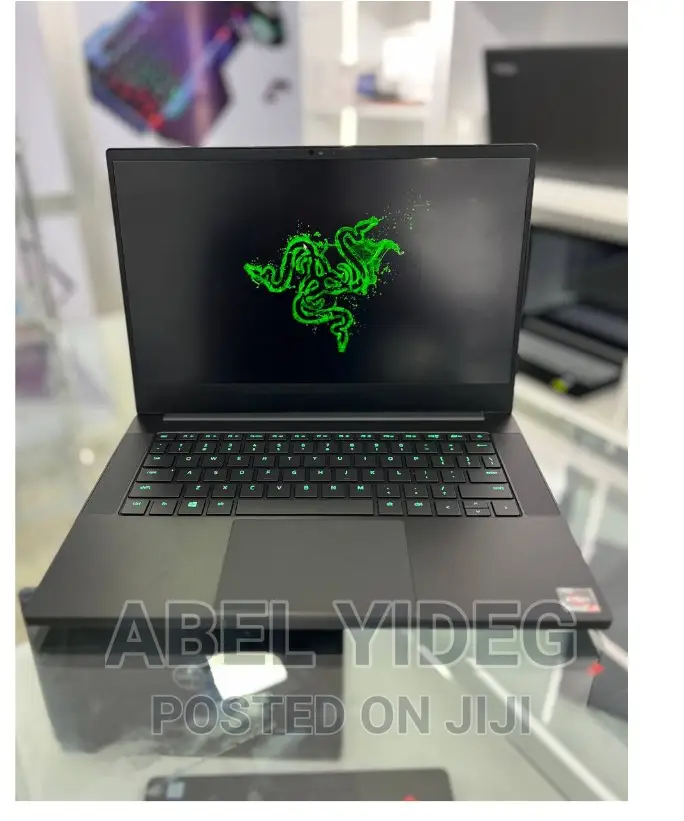 New Laptop Razer Blade 16GB AMD Ryzen 9 SSD 1T