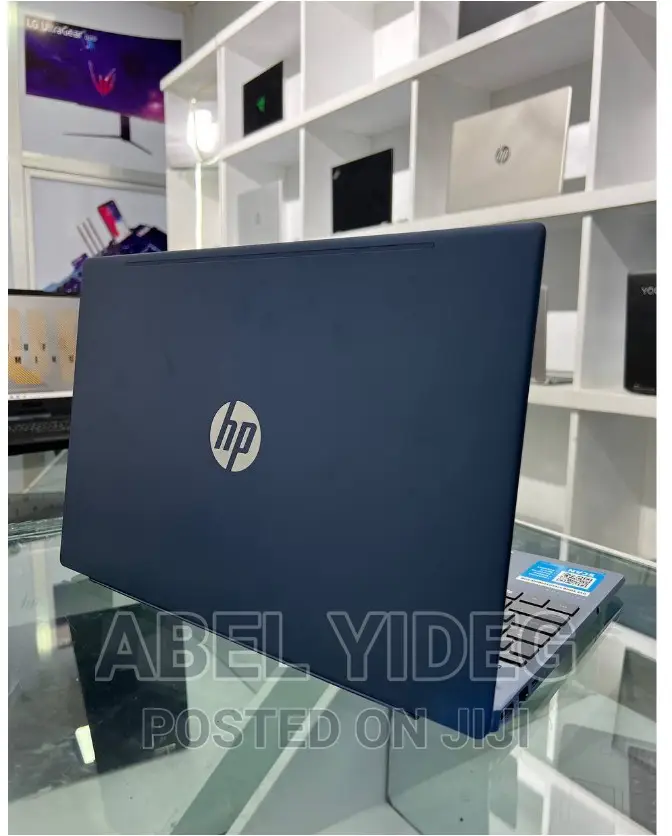 New Laptop HP Pavilion 15 8GB AMD Ryzen 5 SSD 256GB