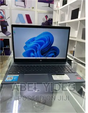 New Laptop HP Pavilion 15 8GB AMD Ryzen 5 SSD 256GB