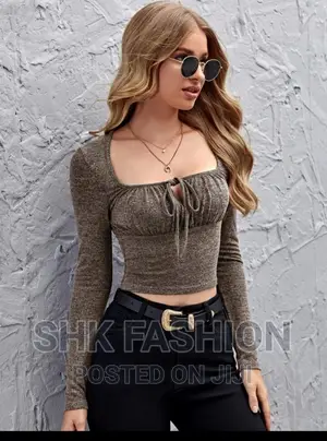 Photo - Tie Front Ruched Bust Crop Top