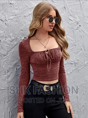 Tie Front Ruched Bust Crop Top