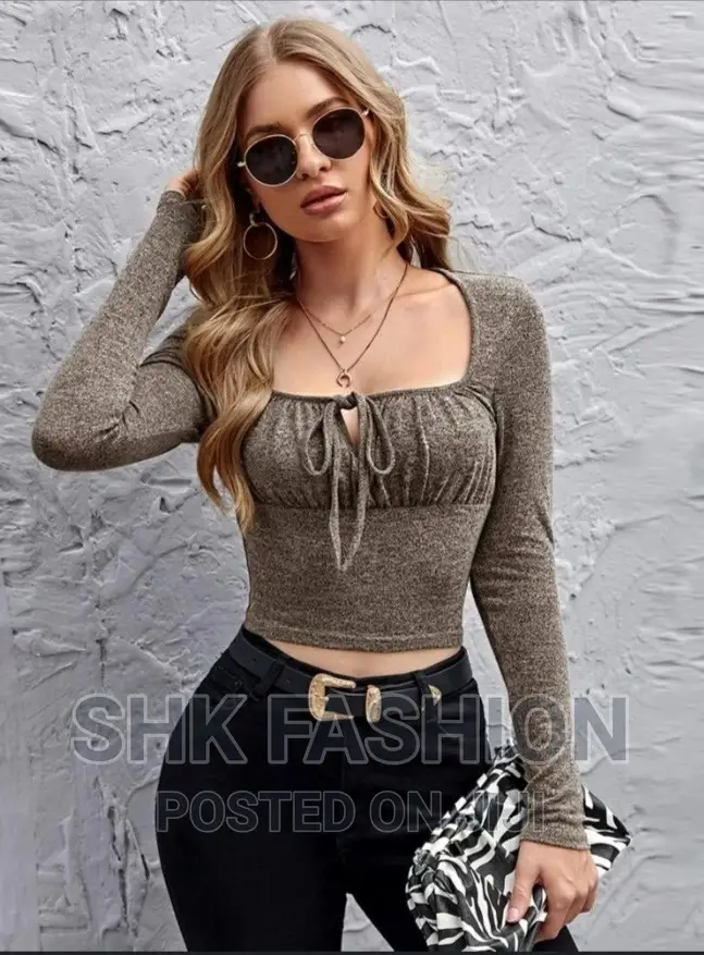 Tie Front Ruched Bust Crop Top