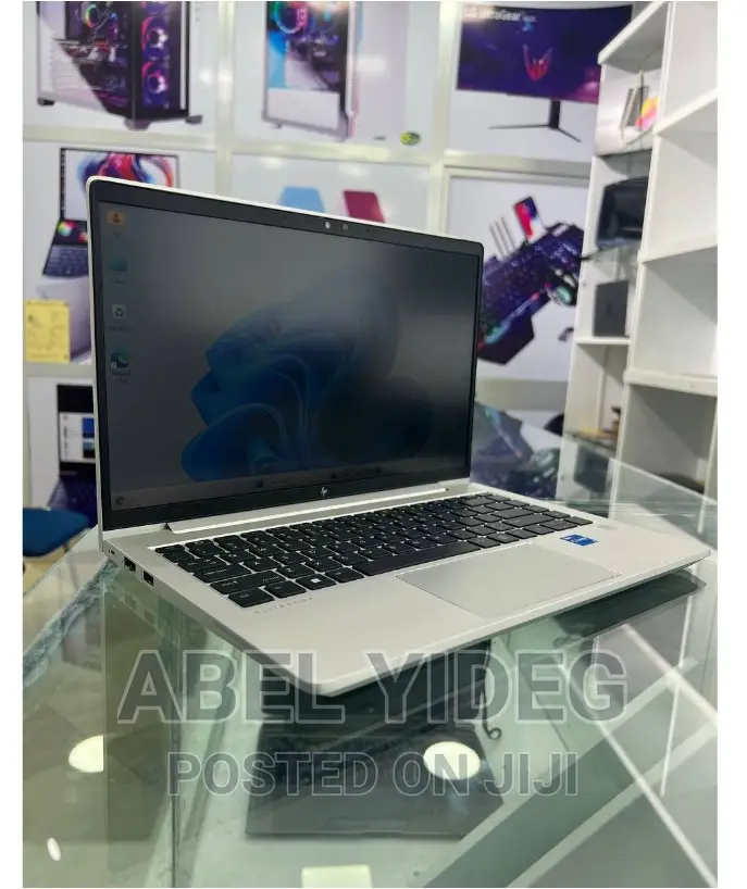 New Laptop HP EliteBook 840 8GB Intel Core I5 SSD 512GB