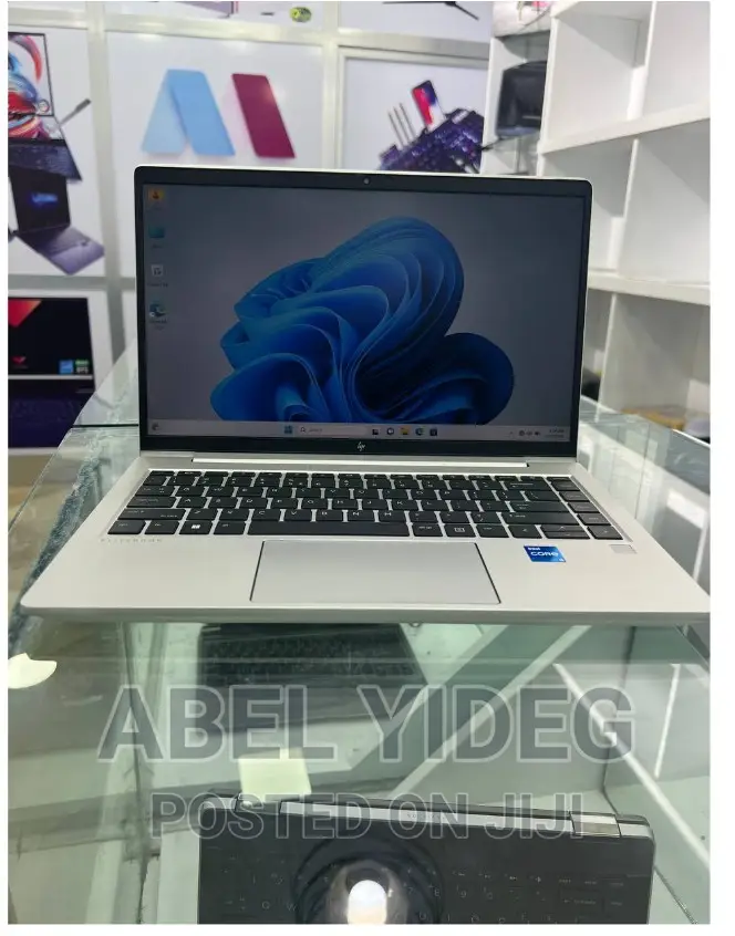 New Laptop HP EliteBook 840 8GB Intel Core I5 SSD 512GB