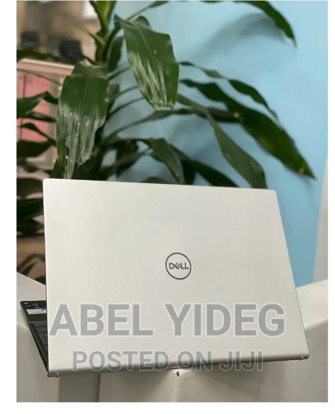 New Laptop Dell 16GB Intel Core I5 SSD 512GB