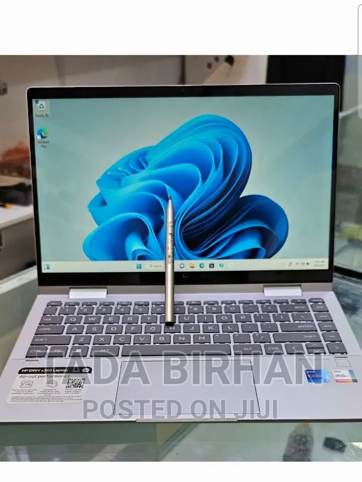New Laptop HP Envy X360 16GB Intel Core I7 SSD 1T