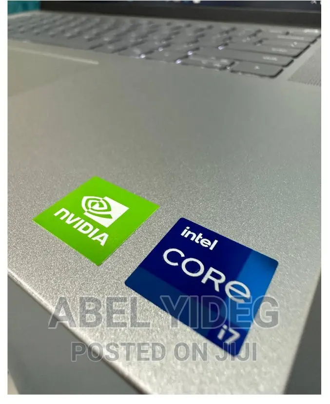 New Laptop Dell 16GB Intel Core I7 SSD 512GB