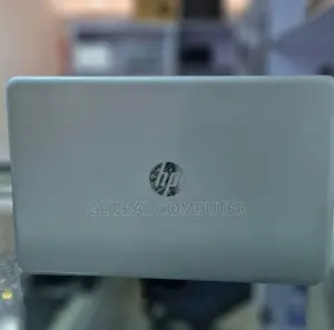 New Laptop HP Pavilion 13 8GB Intel Core I5 HDD 1T