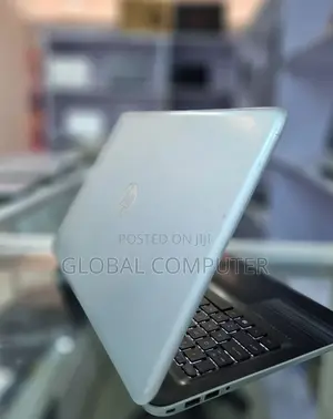 New Laptop HP Pavilion 13 8GB Intel Core I5 HDD 1T