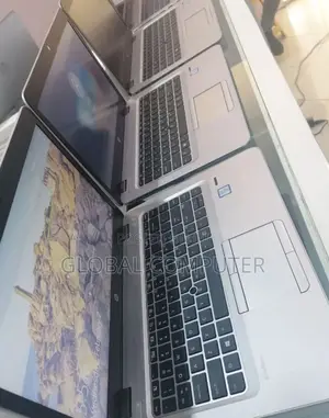 New Laptop HP Pavilion 15-Eh0050wm 8GB Intel Core I7 SSD 512GB