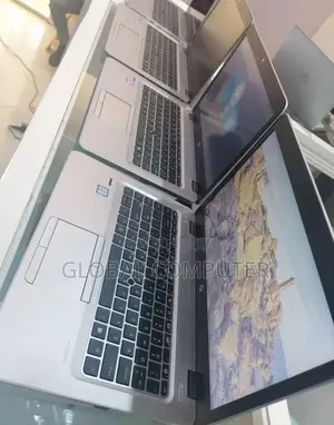 New Laptop HP Pavilion 15-Eh0050wm 8GB Intel Core I7 SSD 512GB