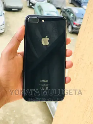 Apple iPhone 8 Plus 64 GB Black