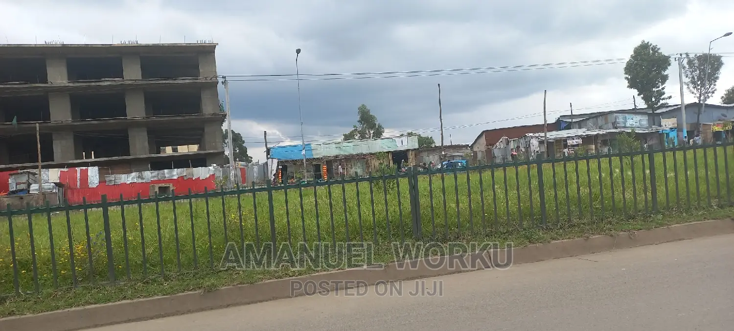 27,000M2 Land For Sale