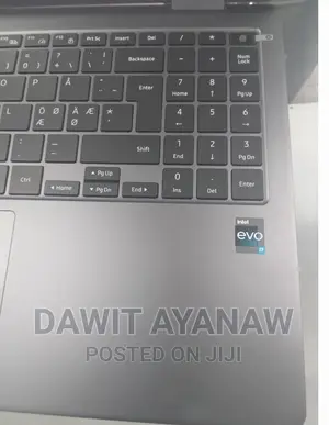 New Laptop Samsung 16GB Intel Core I7 SSD 1T