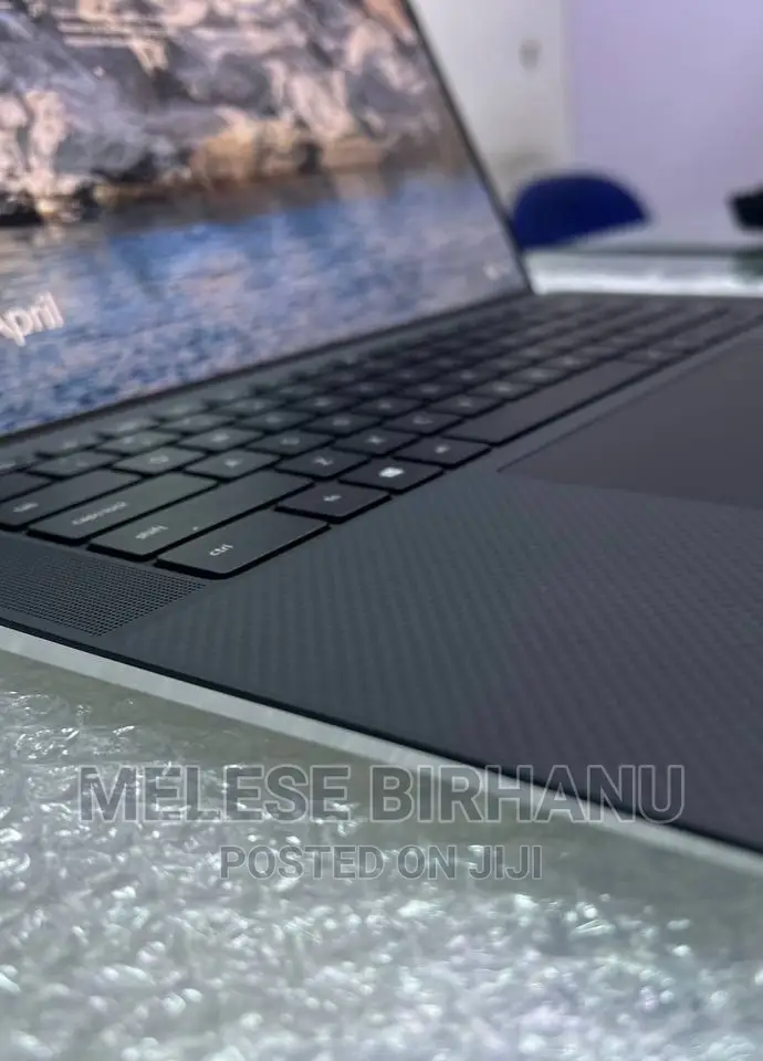 New Laptop Dell XPS 15 32GB Intel Core I7 SSD 512GB