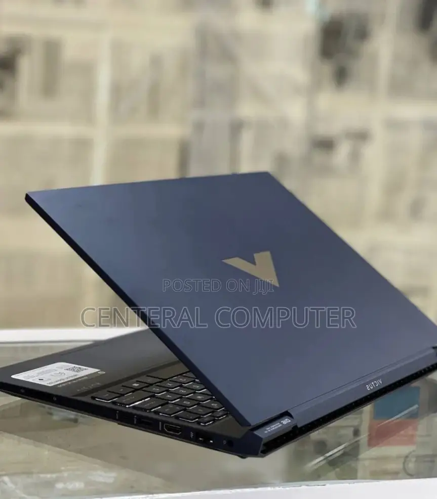 New Laptop HP Victus 16 16GB Intel Core I7 SSD 512GB