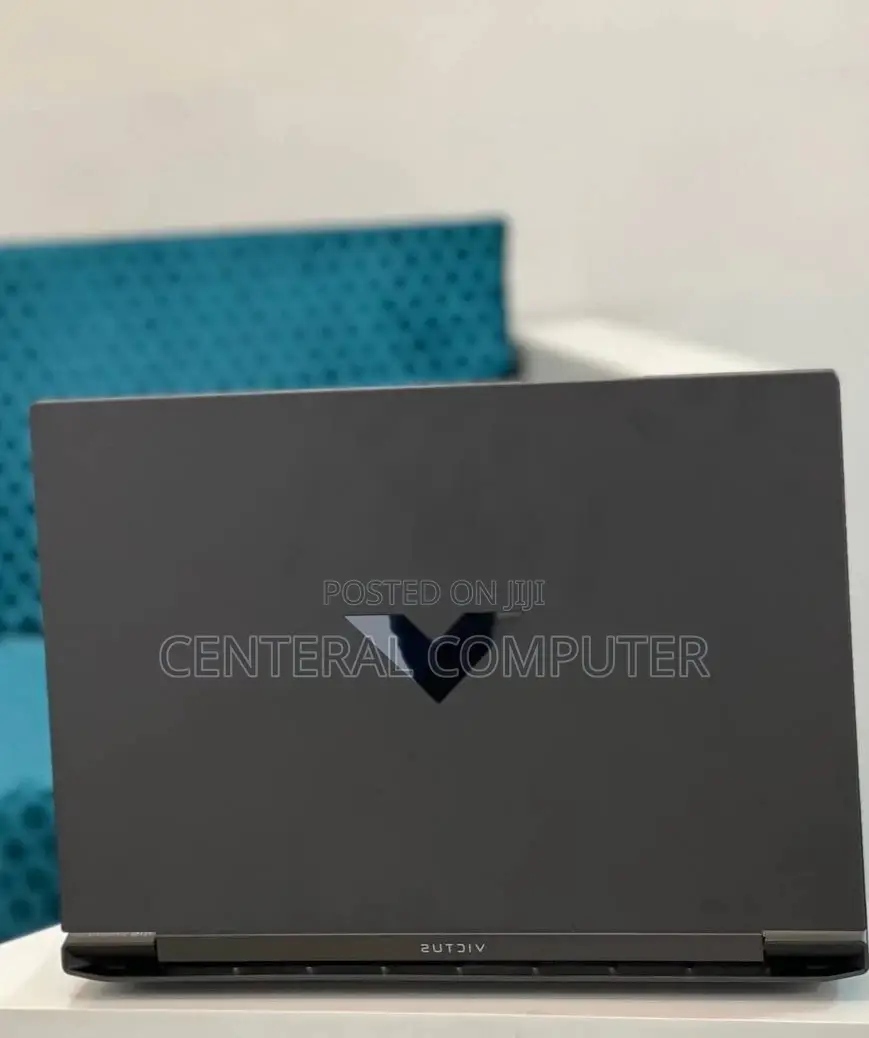 New Laptop HP Victus 16 16GB Intel Core I7 SSD 512GB