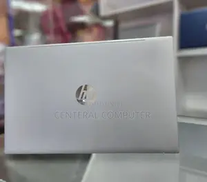 New Laptop HP Pavilion 17 16GB Intel Core I7 SSD 512GB