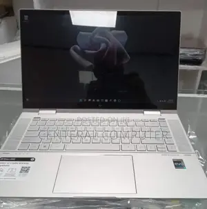 New Laptop HP Envy X360 16GB Intel Core I5 SSD 512GB