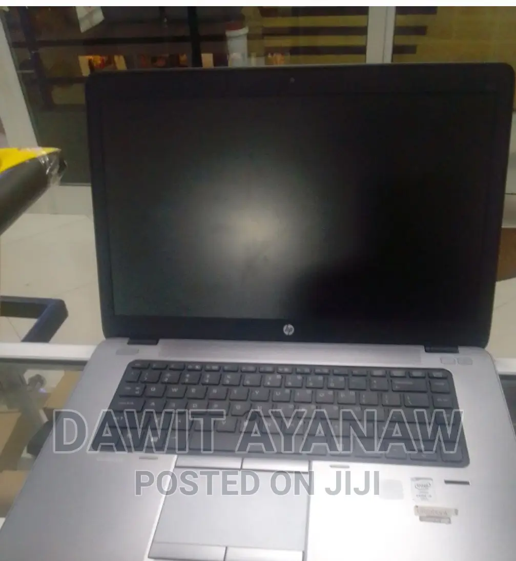 New Laptop HP 8GB Intel Core I5 SSD 256GB