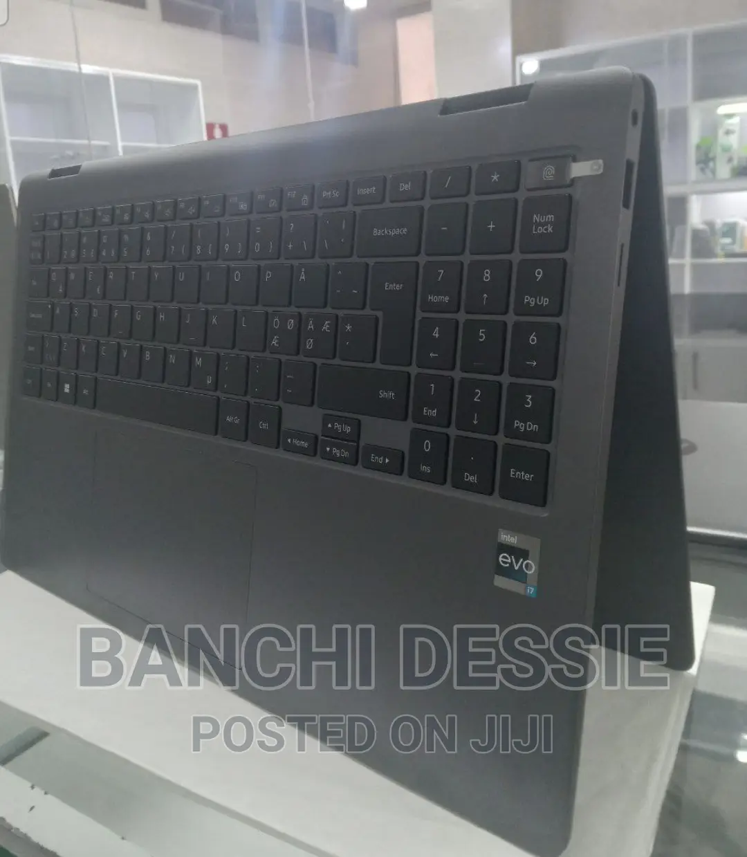 New Laptop Samsung NP-X360 16GB Intel Core I7 SSD 1T