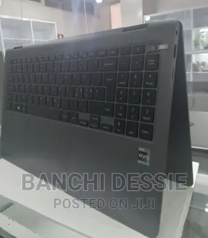 New Laptop Samsung NP-X360 16GB Intel Core I7 SSD 1T