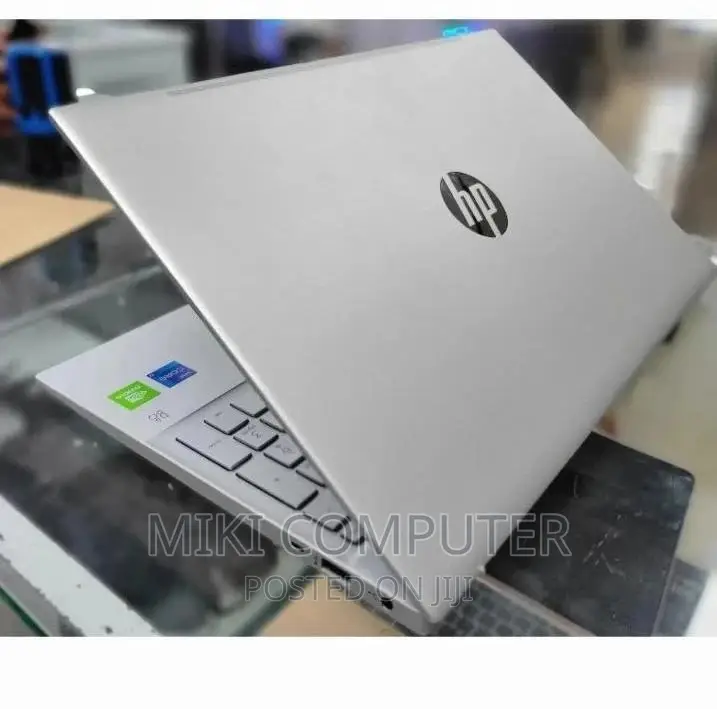 New Laptop HP Pavilion 15 8GB Intel Core i7 SSD 1T