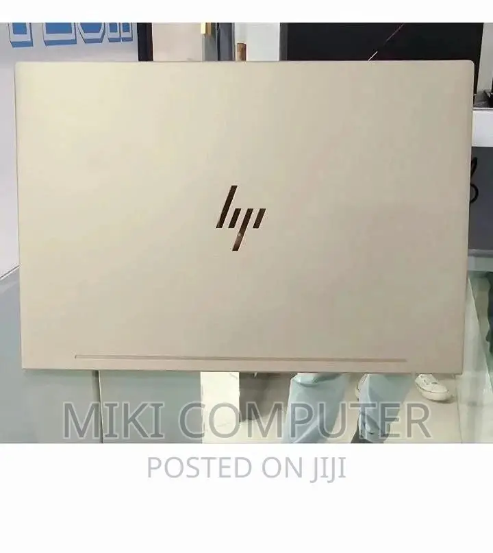 New Laptop HP Envy 13 8GB Intel Core i5 SSD 512GB