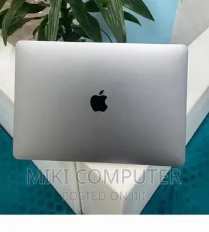 New Laptop Apple MacBook Pro 2020 M1 8GB SSD 256GB