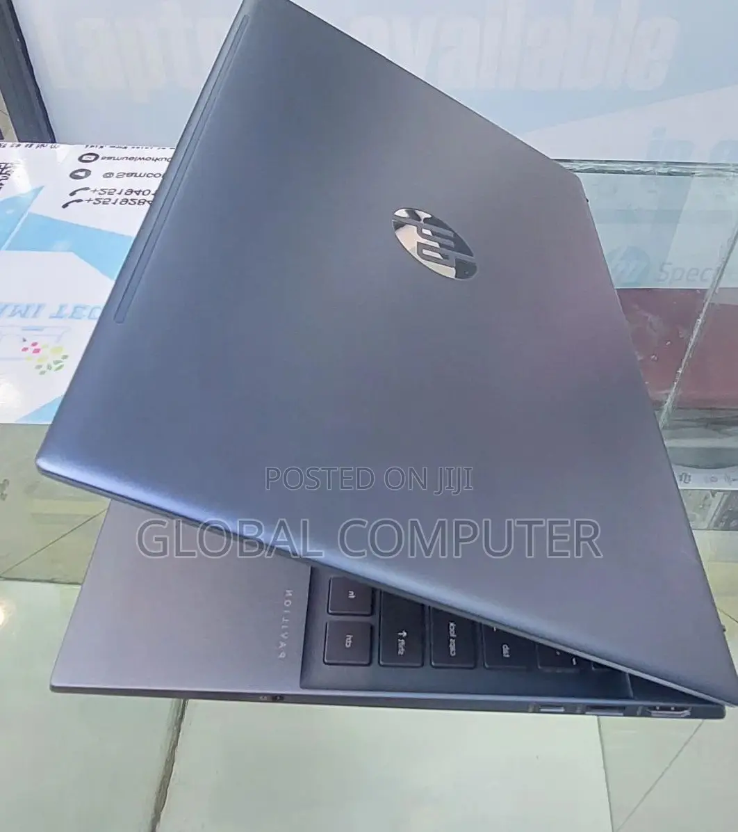 New Laptop HP Pavilion 15 8GB Intel Core I7 SSD 512GB