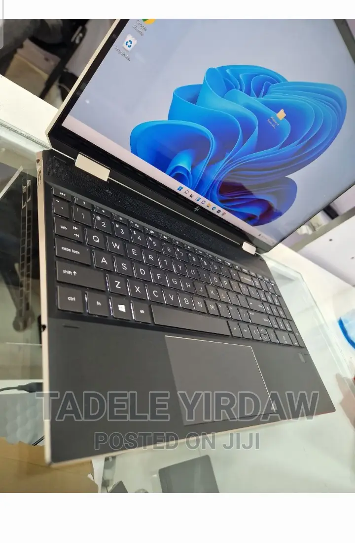 New Laptop HP Spectre 16GB Intel Core I7 SSD 512GB