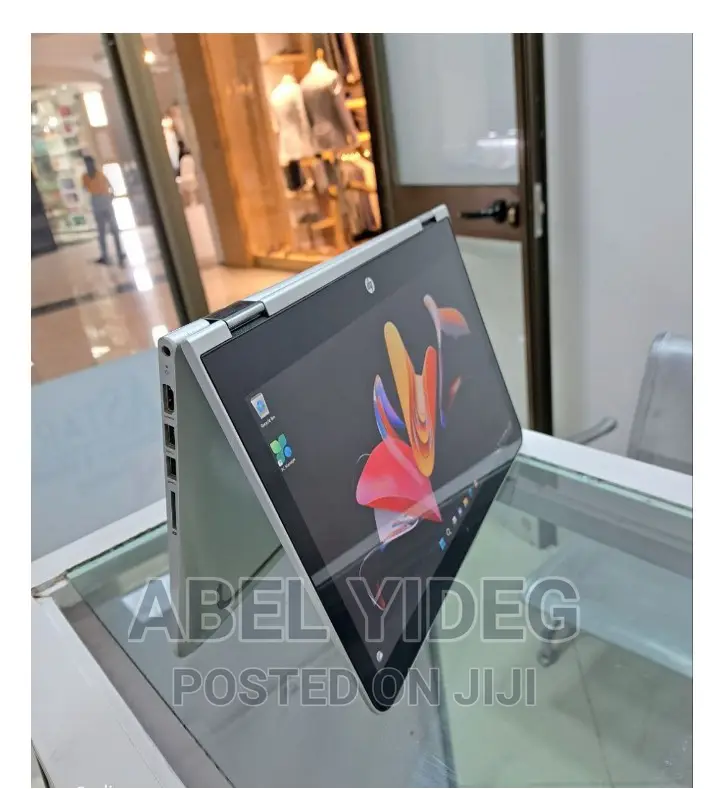 New Laptop HP Pavilion X360 8GB Intel Core I5 SSD 128GB