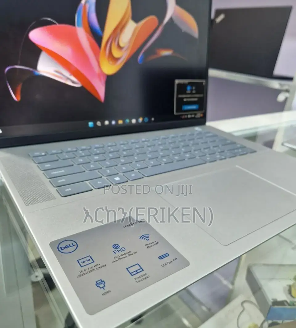 New Laptop Dell Inspiron 15 16GB Intel Core I7 SSD 512GB