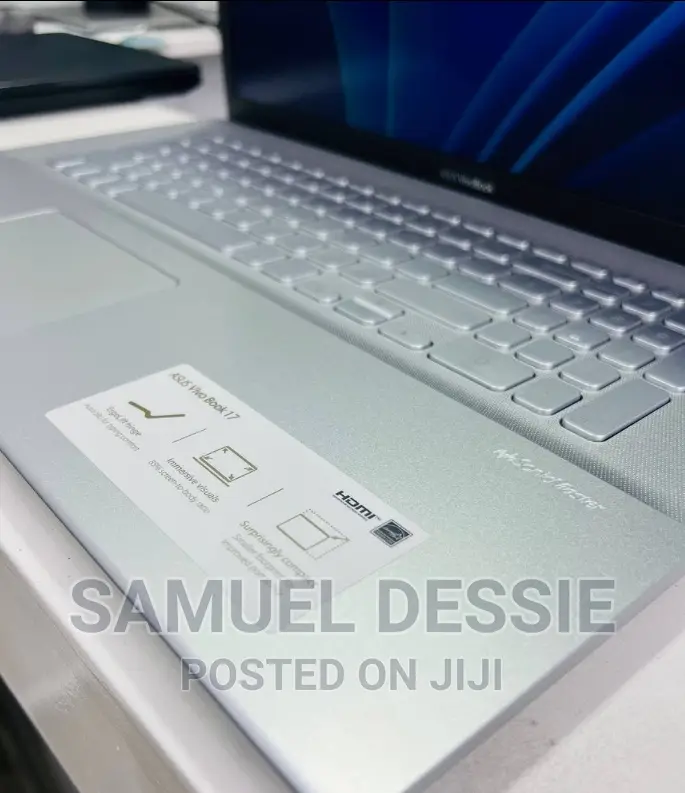 New Laptop Asus VivoBook 15 X505BA 12GB Intel Core I5 HDD 1T