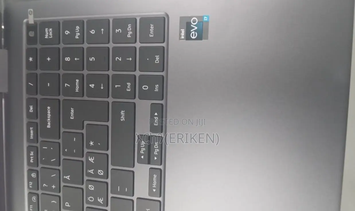 New Laptop Samsung NP-X360 16GB Intel Core I7 SSD 1T