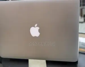 New Laptop Apple MacBook Pro 2013 8GB Intel Core I5 SSD 128GB