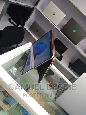 New Laptop HP Spectre X360 16GB Intel Core I7 SSD 512GB